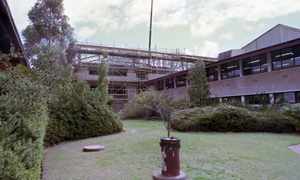 Loneragan building construction